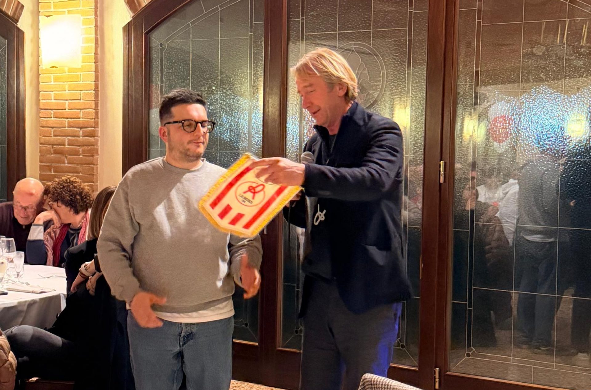 03e1ac5e-f2c3-4594-b046-0b75fa548829