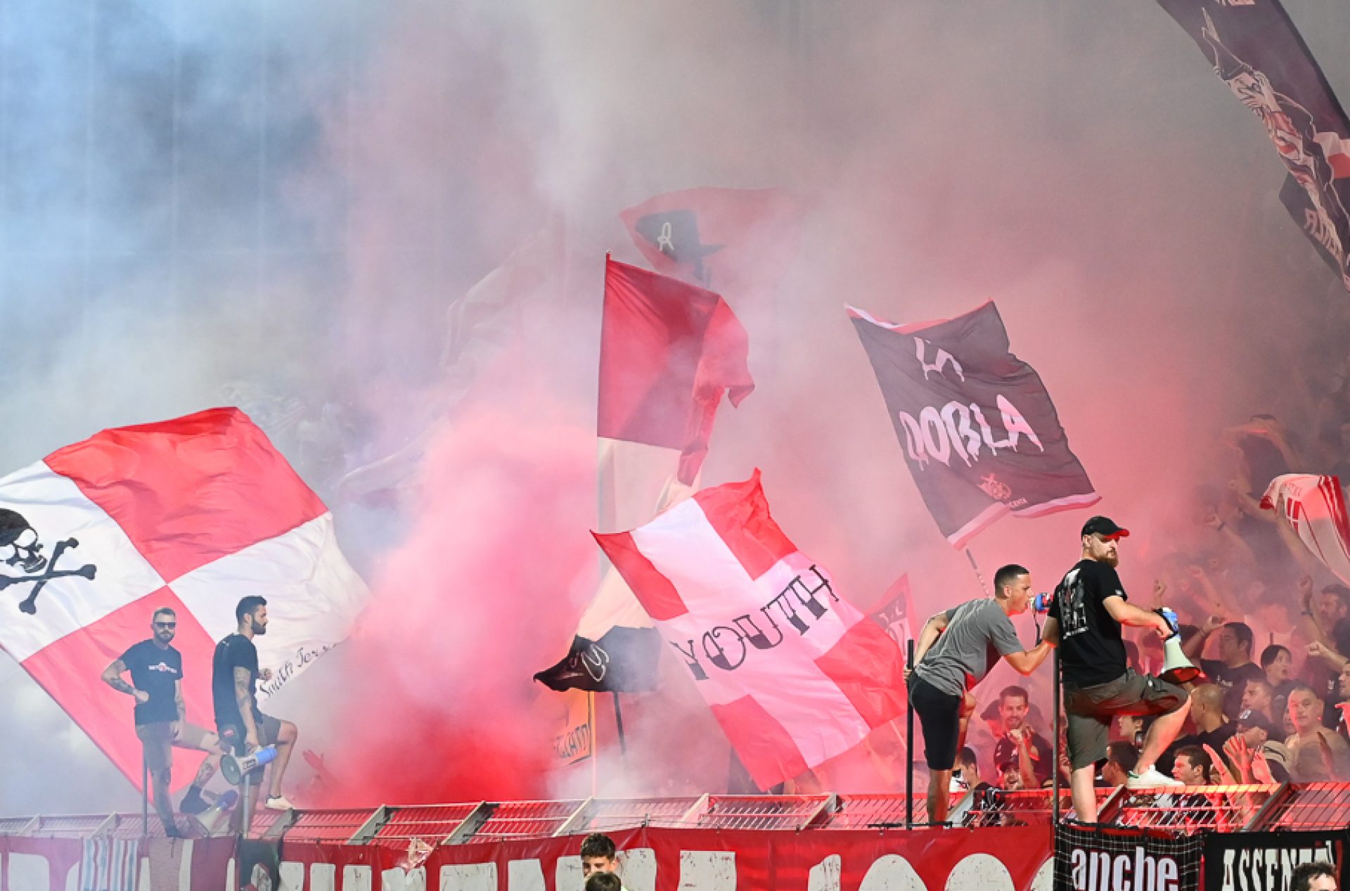 Curva banner